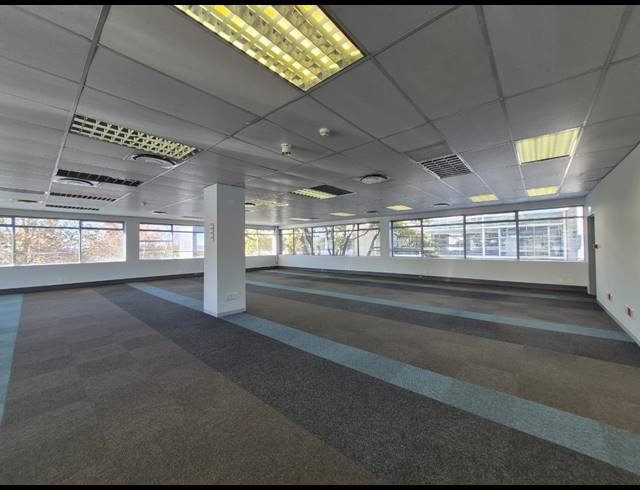 935M² OFFICE TO LET IN ILLOVO